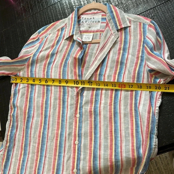 Frank & Eileen 100% Linen Style Eileen Stripe Button Down Shirt size XS - Picture 13 of 14